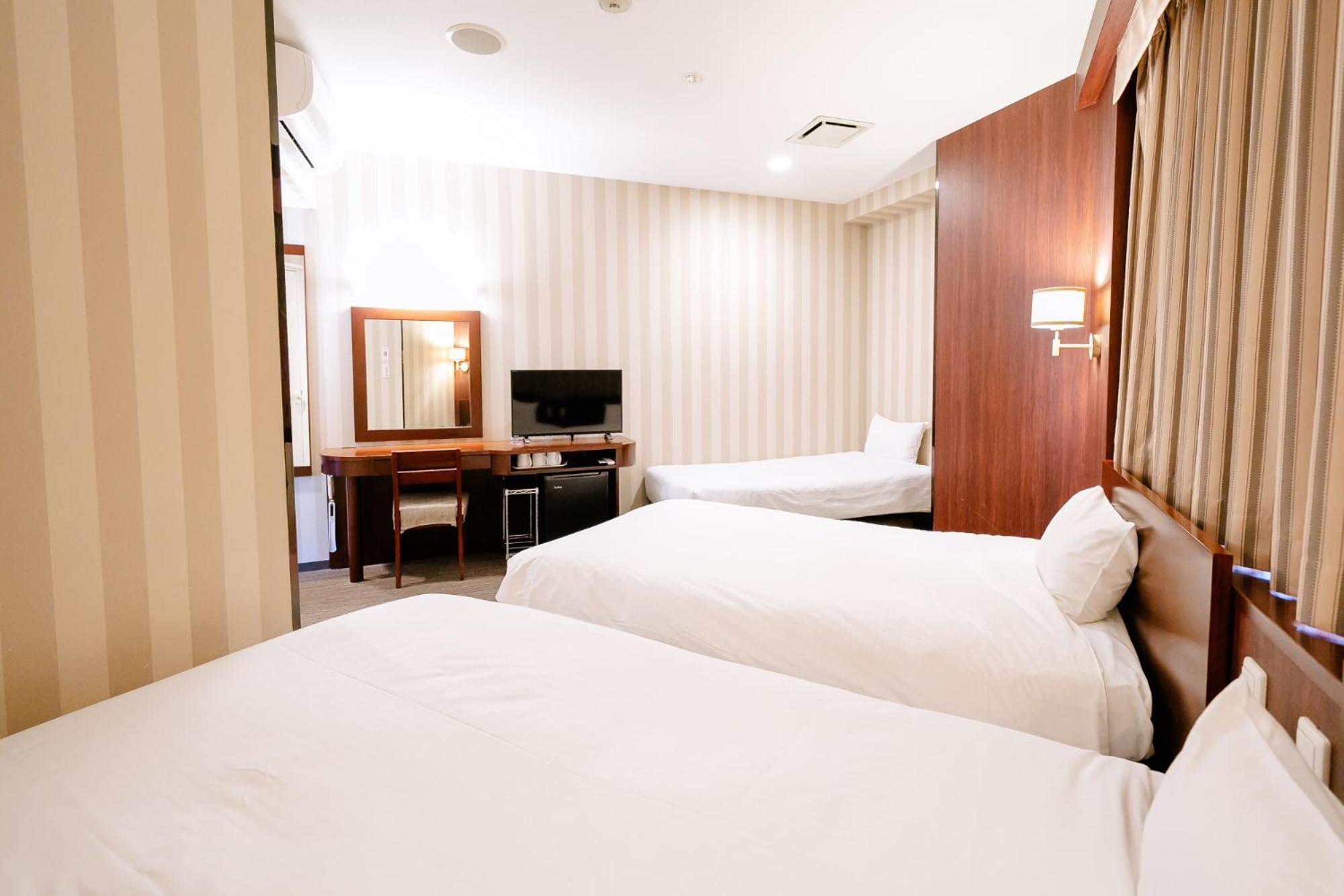 אוסקה Hotel Hillarys מראה חיצוני תמונה