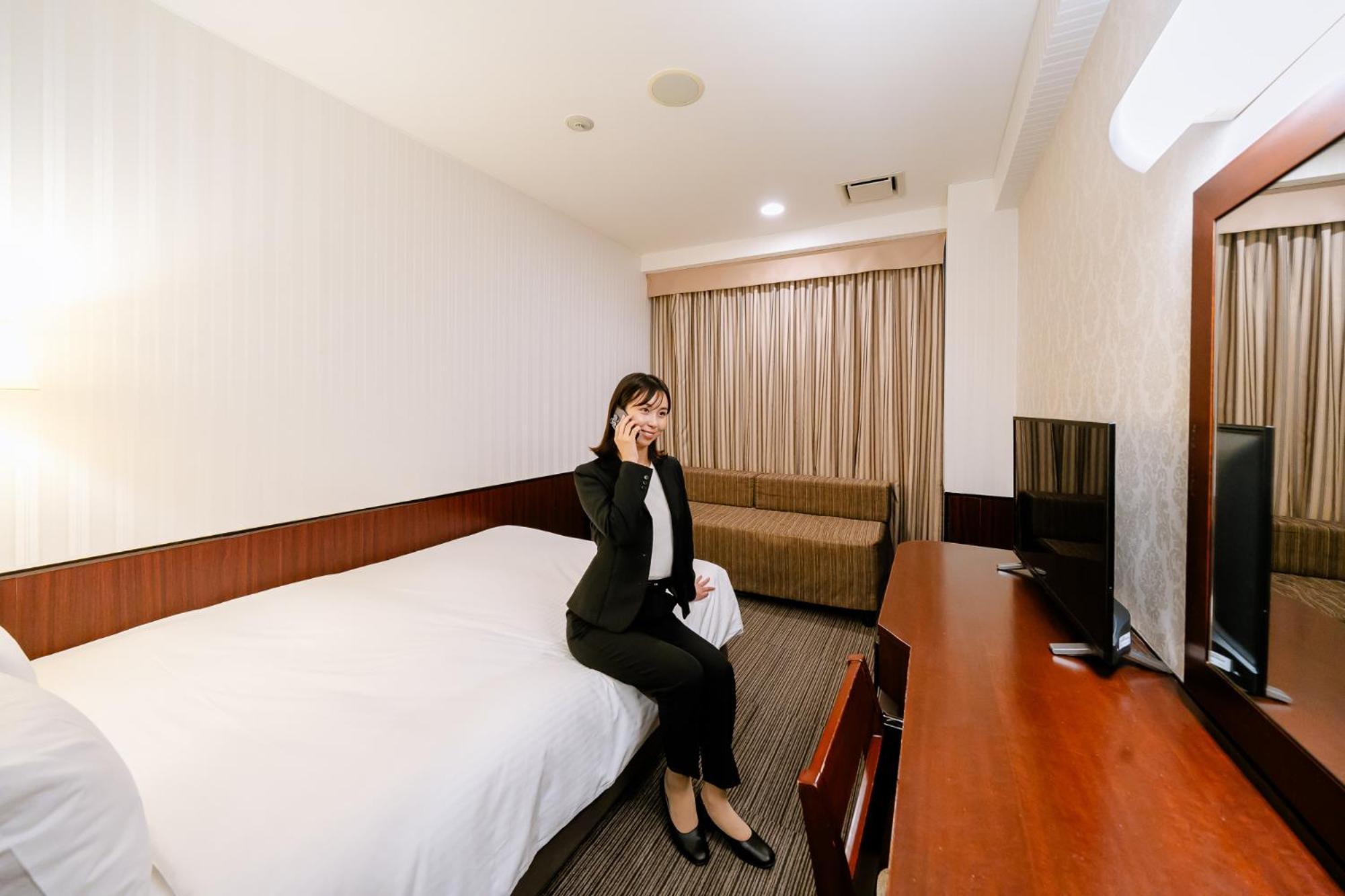 אוסקה Hotel Hillarys חדר תמונה